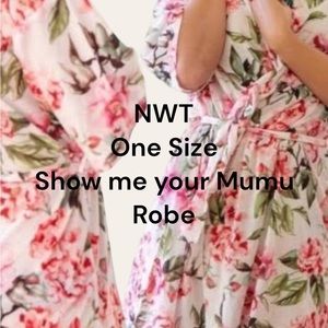 NWT Show me your Mumu robe. OS